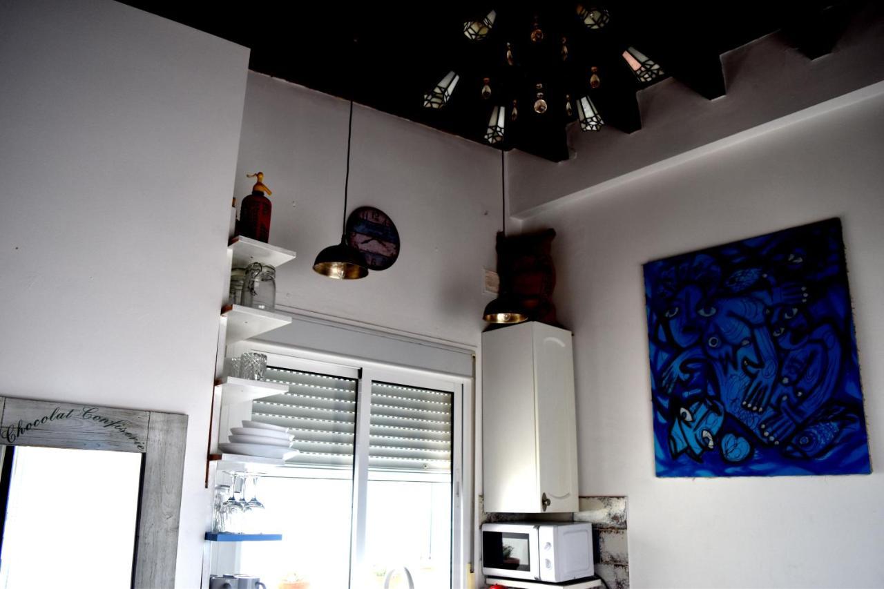 Atico Centrico Plaza Moravia ,san Julian. Appartement